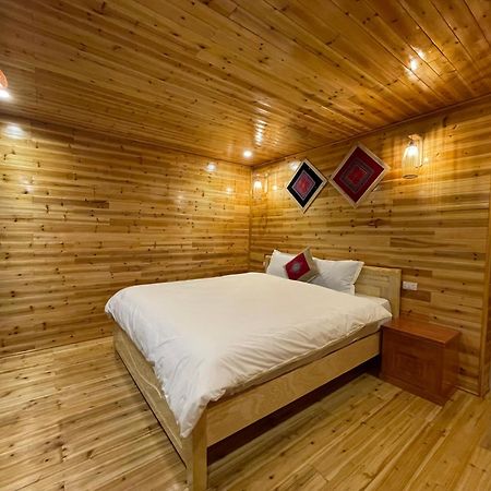 So H'Mong Homestay Bac Ha  Exteriör bild