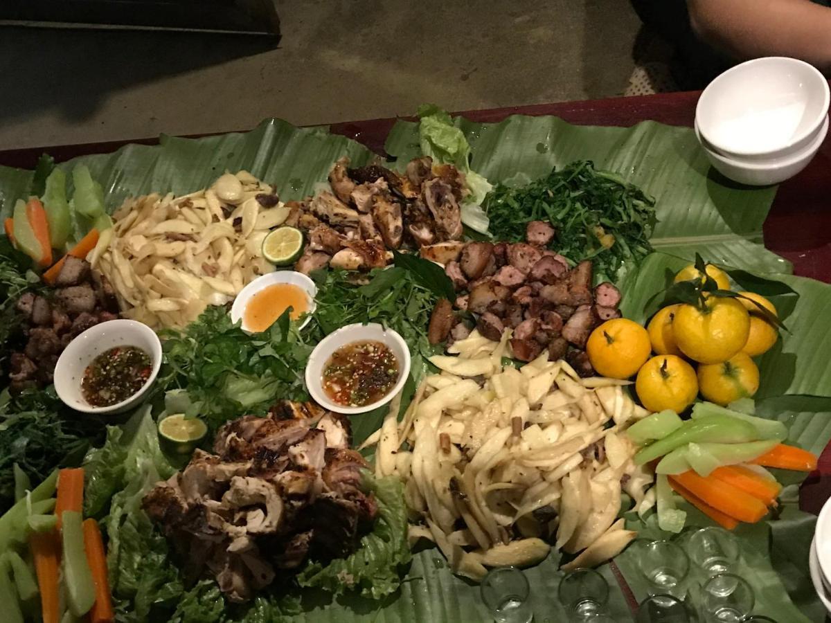 So H'Mong Homestay Bac Ha  Exteriör bild