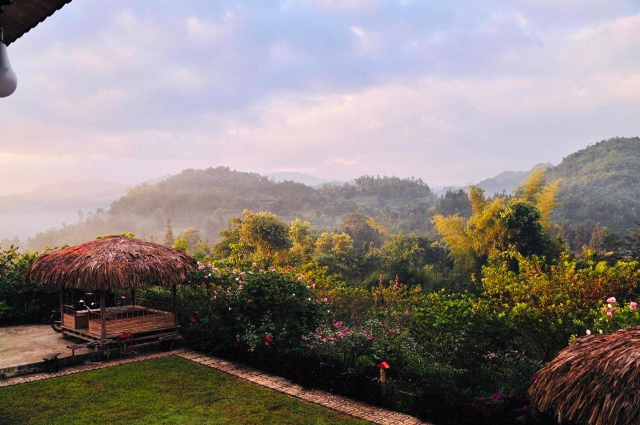 So H'Mong Homestay Bac Ha  Exteriör bild