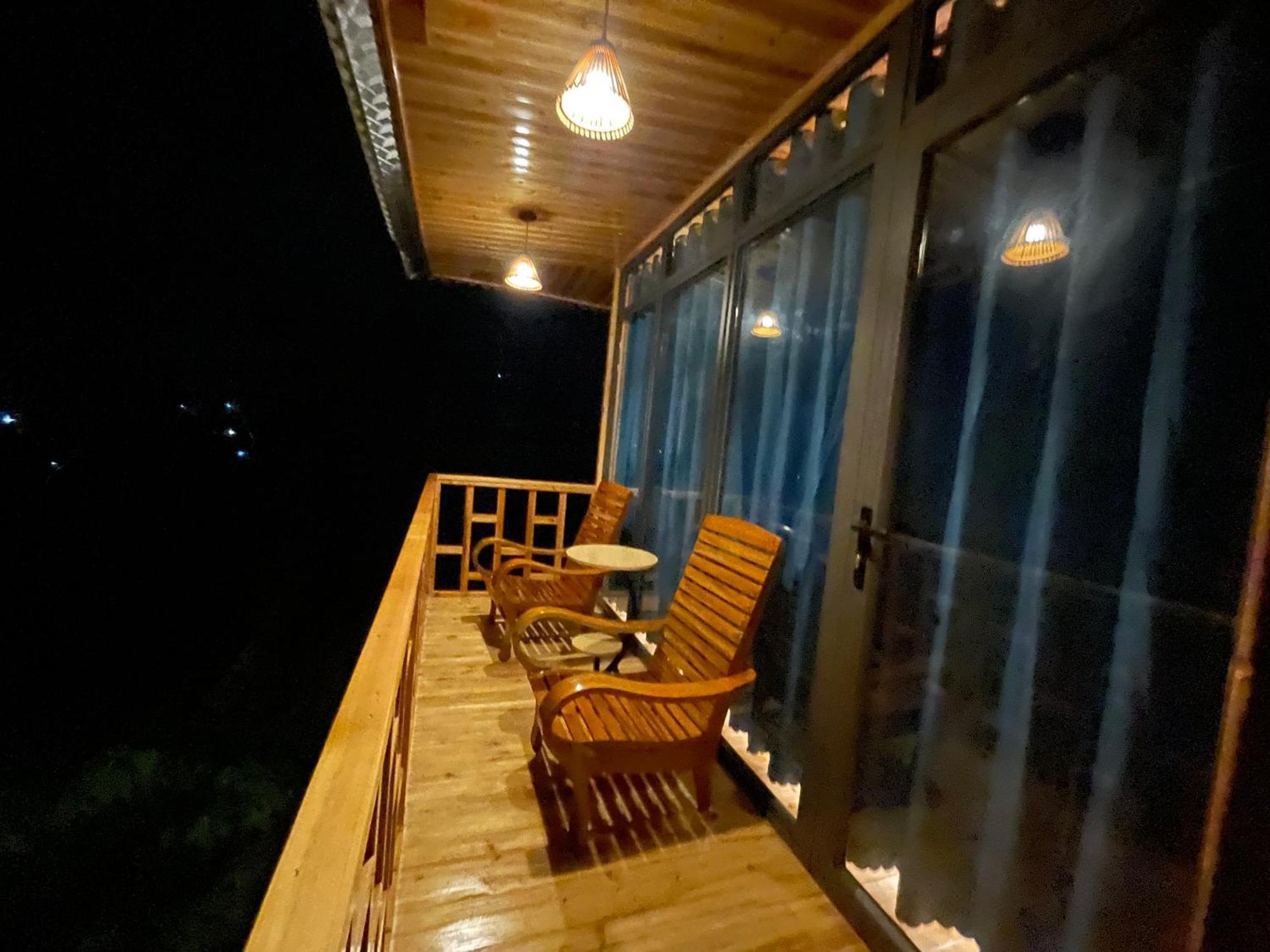 So H'Mong Homestay Bac Ha  Exteriör bild