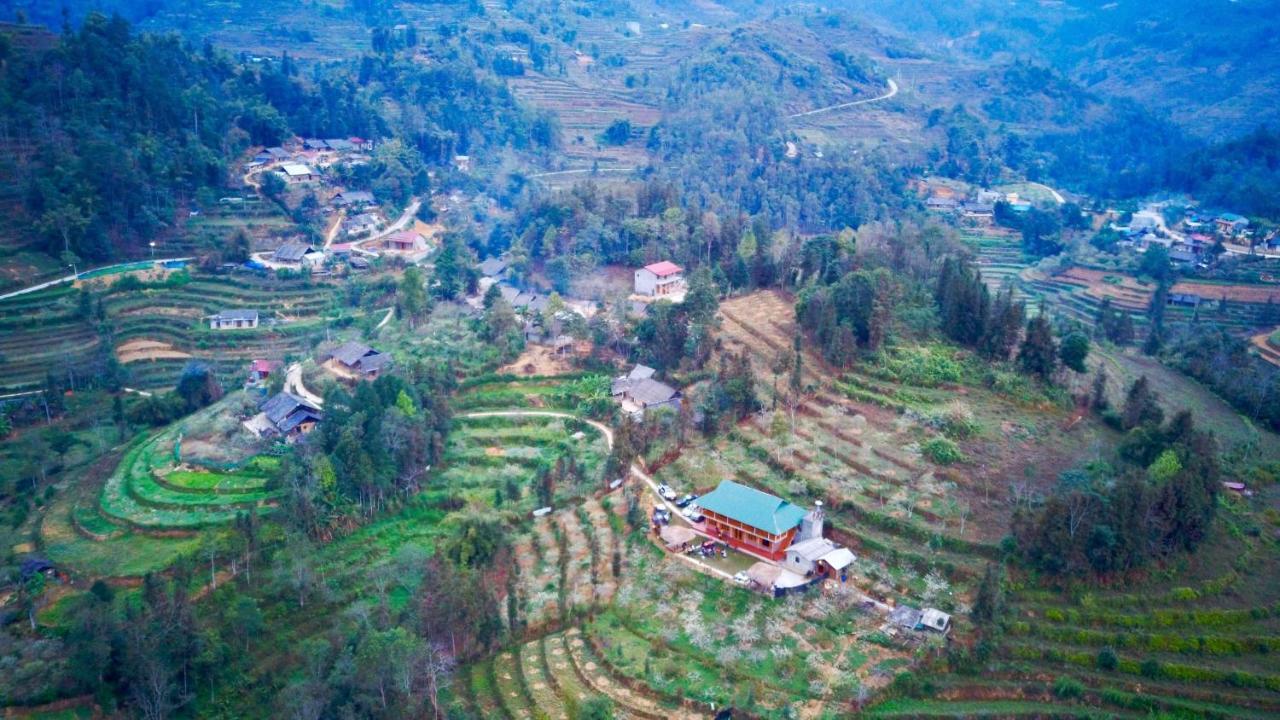 So H'Mong Homestay Bac Ha  Exteriör bild